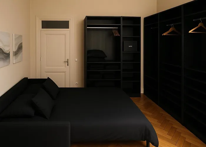 Luxurious Av Des Champs-élysée Appartement