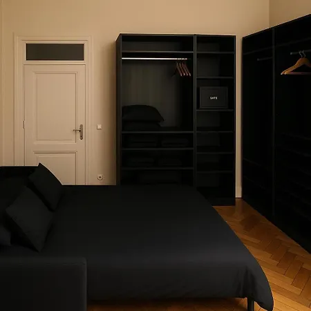 Luxurious Av Des Champs-elysee Daire